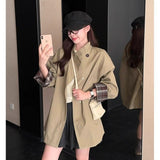 2026 Autumn New Lattice Small Wind Coat Female Loose Thin British Wind Coat