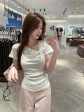 Design-Sensitive Kinesi Blue Short-Sleeved T-Shirt For Women 2025 Summer Niche Folds Chic White Sweet Spicy Shoulder Coat