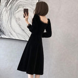 Early Autumn Gold Velvet Temperament Dress Women's Large Size Hepburn Style High-End Autumn And Winter Bottom With A Black Dress